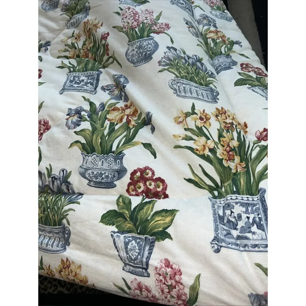 Kingsway Melanie White Chinoiserie King Floral Bed Comforter And 2 King Shams